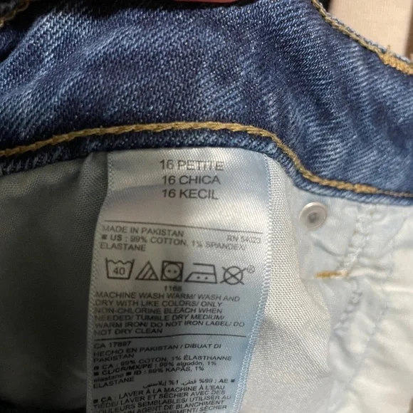 Womans Blue Distressed Jeans - Picture 9 of 11